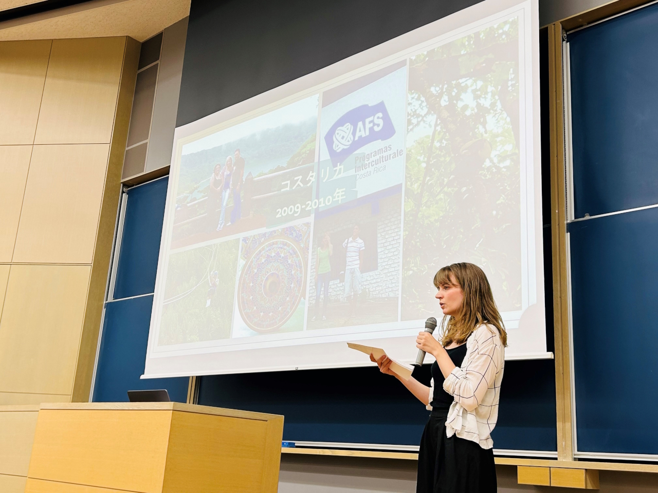 We visited Fukuoka University Faculty of Economics, July 16