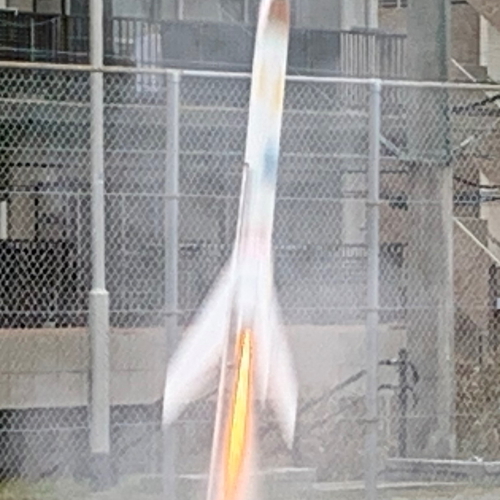 南区長住でロケット教室開催